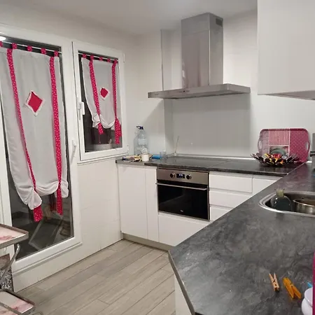 Cuatro Caminos Apartamento *